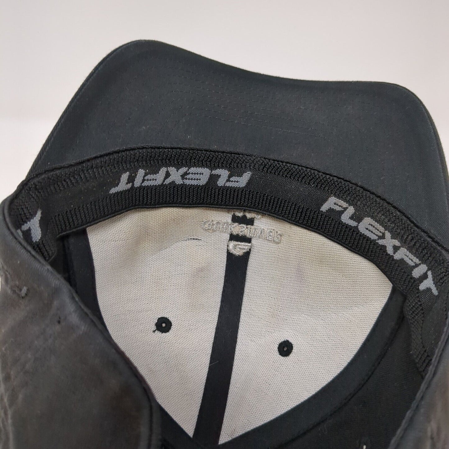 Quiksilver 1969 Fitted Hat Black L/XL Embroidered Flexfit 6 Panel