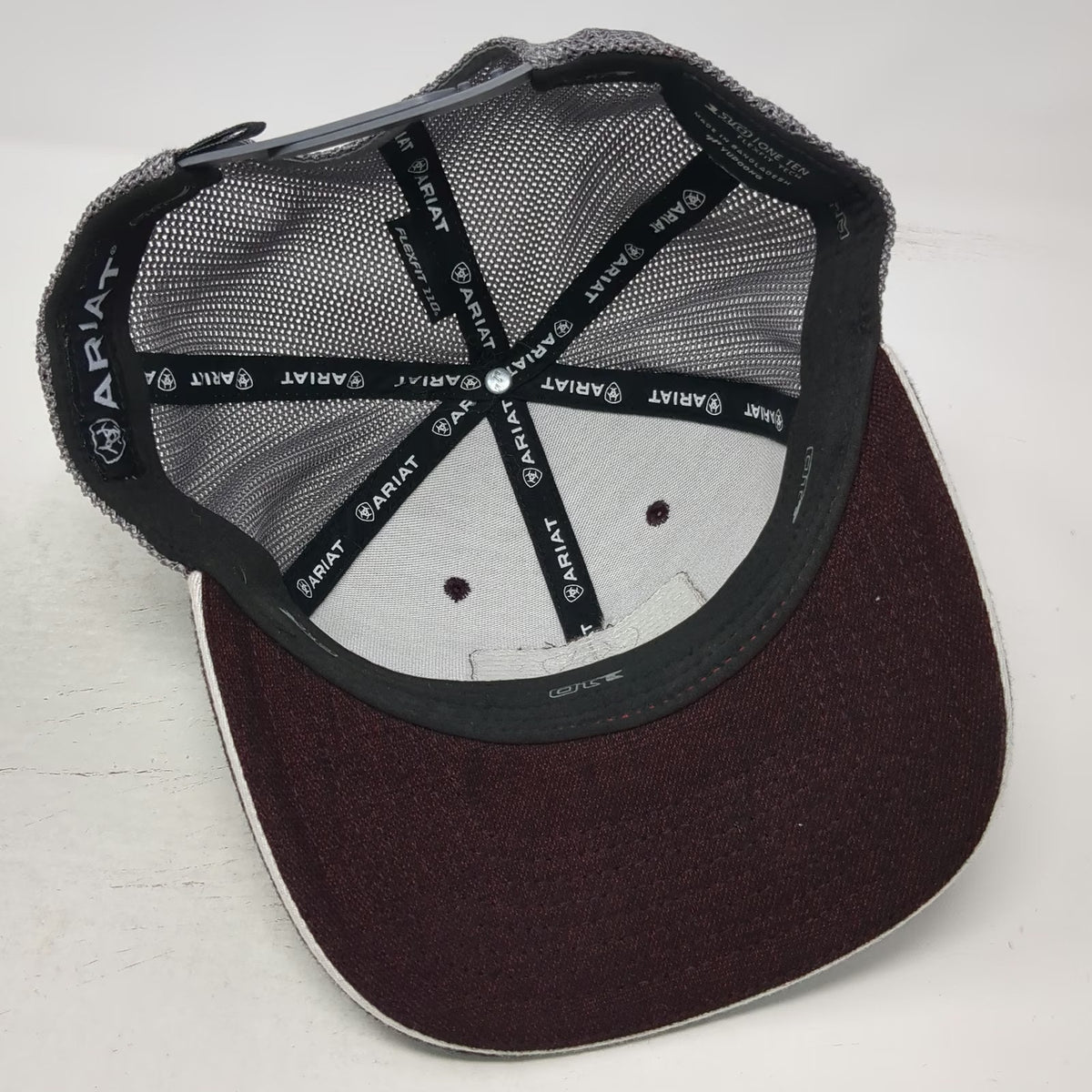 Ariat Trucker Hat Red Gray One Size Mesh Back Patch Flexfit 110 Snapback Logo