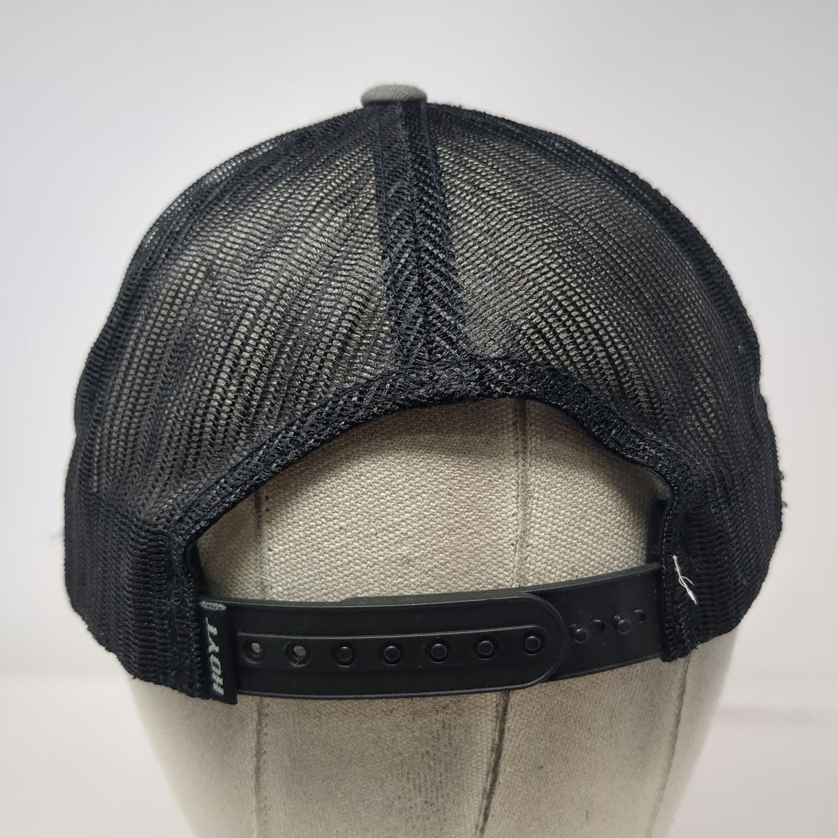 Hoyt Archery Trucker Hat Gray One Size Redwrx Mesh Back Snapback Archery Gear