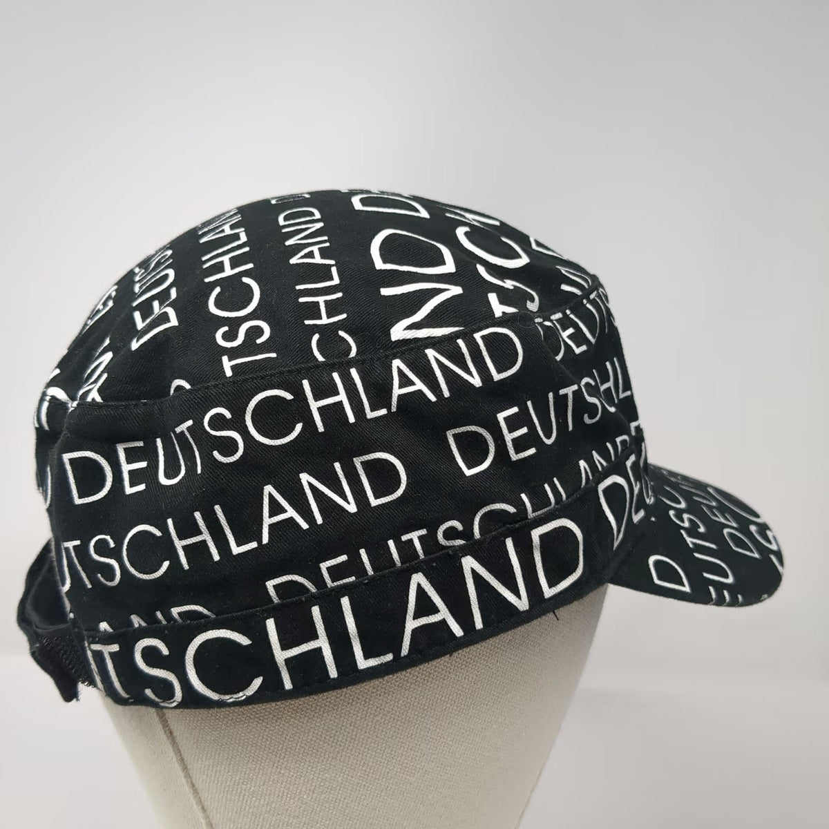 Robin Ruth Army Cap Black White Deutschland One Size Cotton Print Strapback Hat