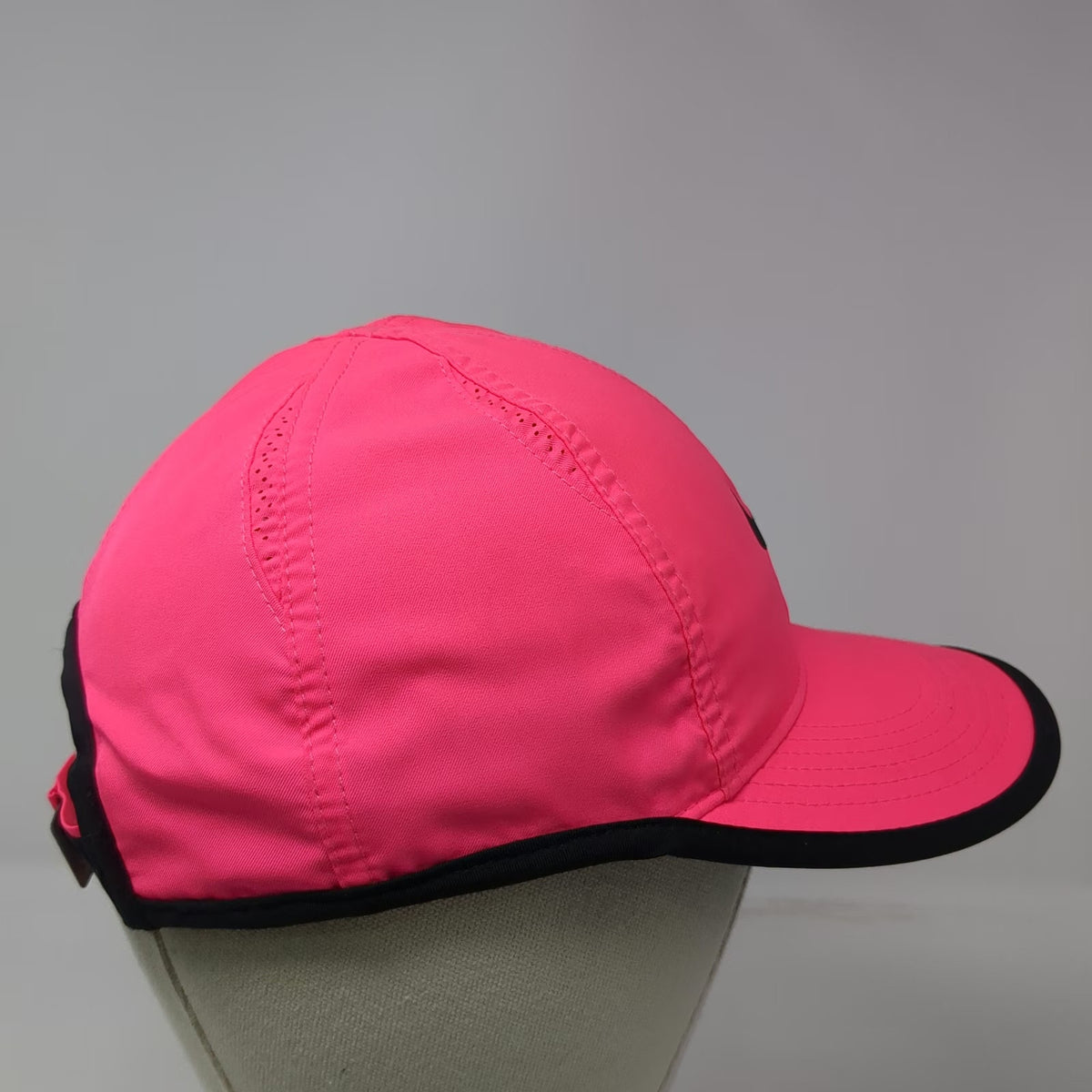 Nike Baseball Cap Pink One Size Dri-FIT Featherlight Strapback Adjustable Hat