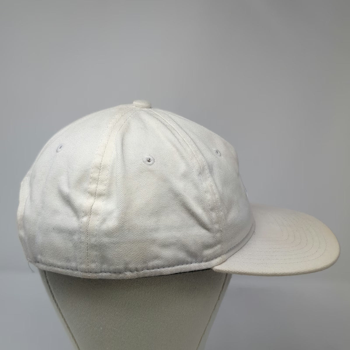 Nike 5 Panel Hat White One Size Snapback SB Embroidered Logo Skateboard Cap