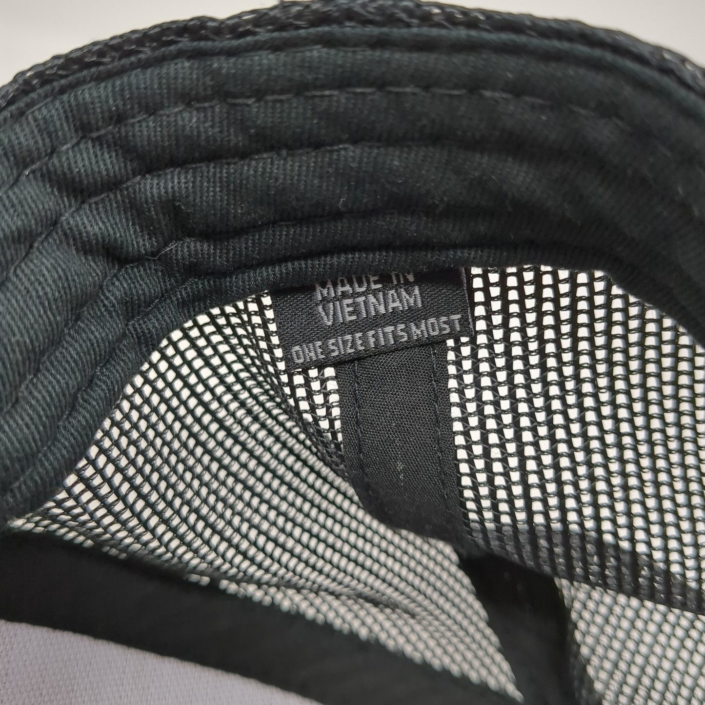 USA Flag Scheels Snapback Mesh Back Trucker Hat Brown One Size Colorblock