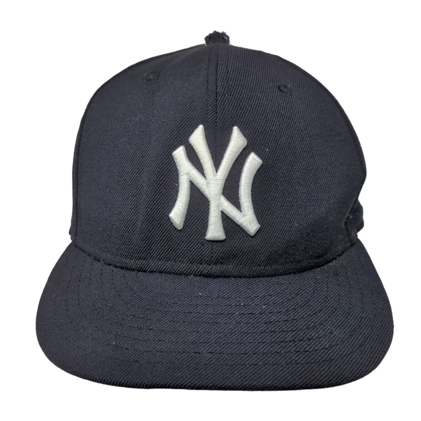 New Era Men's Snapback Hat Blue OSFM Embroidered New York Yankees Logo 9Fifty