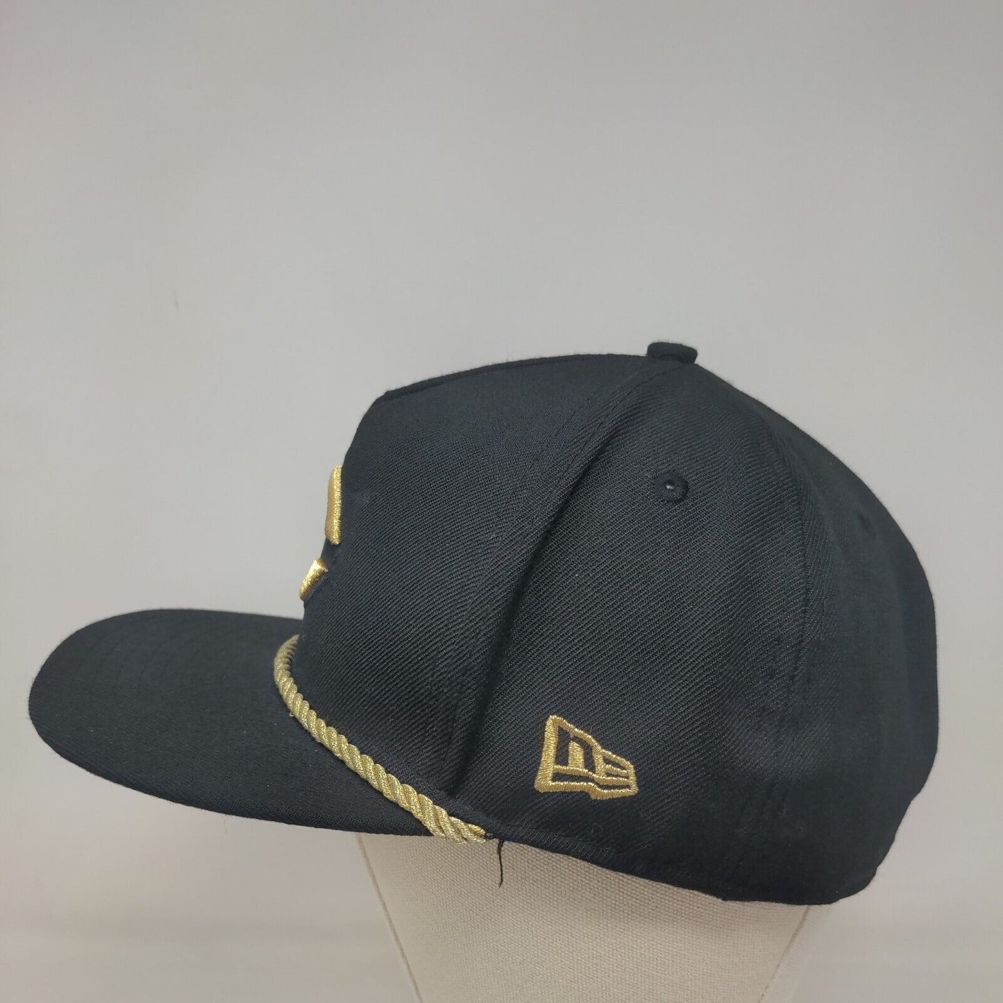New Era Fitted Hat Cincinnati Reds Fitted Hat Size 7 1/4 Gold Black Embroidered