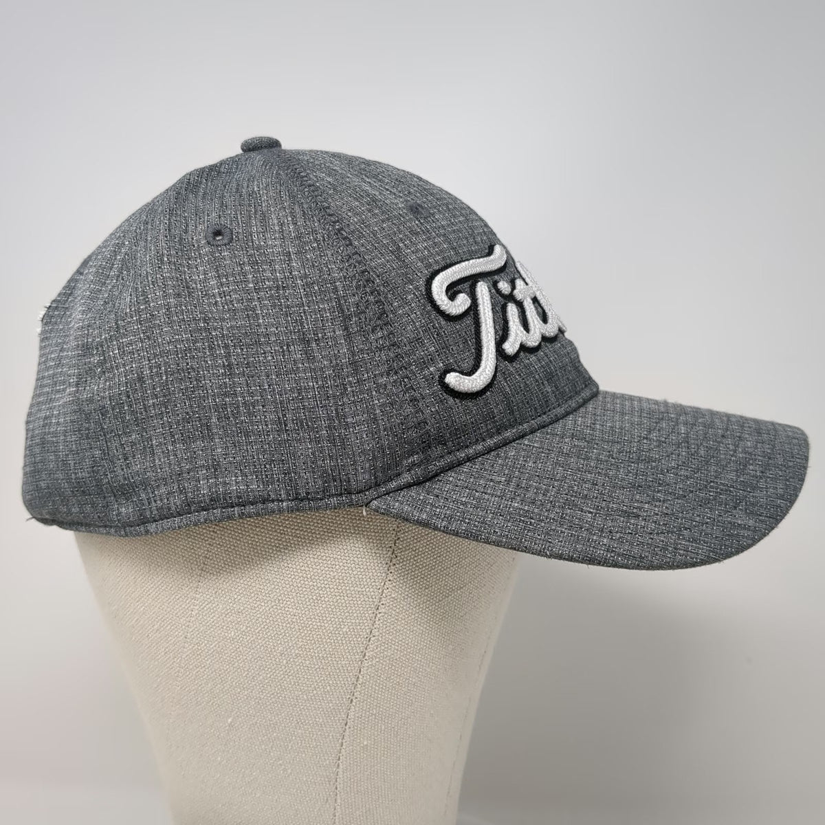 Titleist Baseball Cap Gray One Size Textured Embroidered Logo Golf Hat Slideback