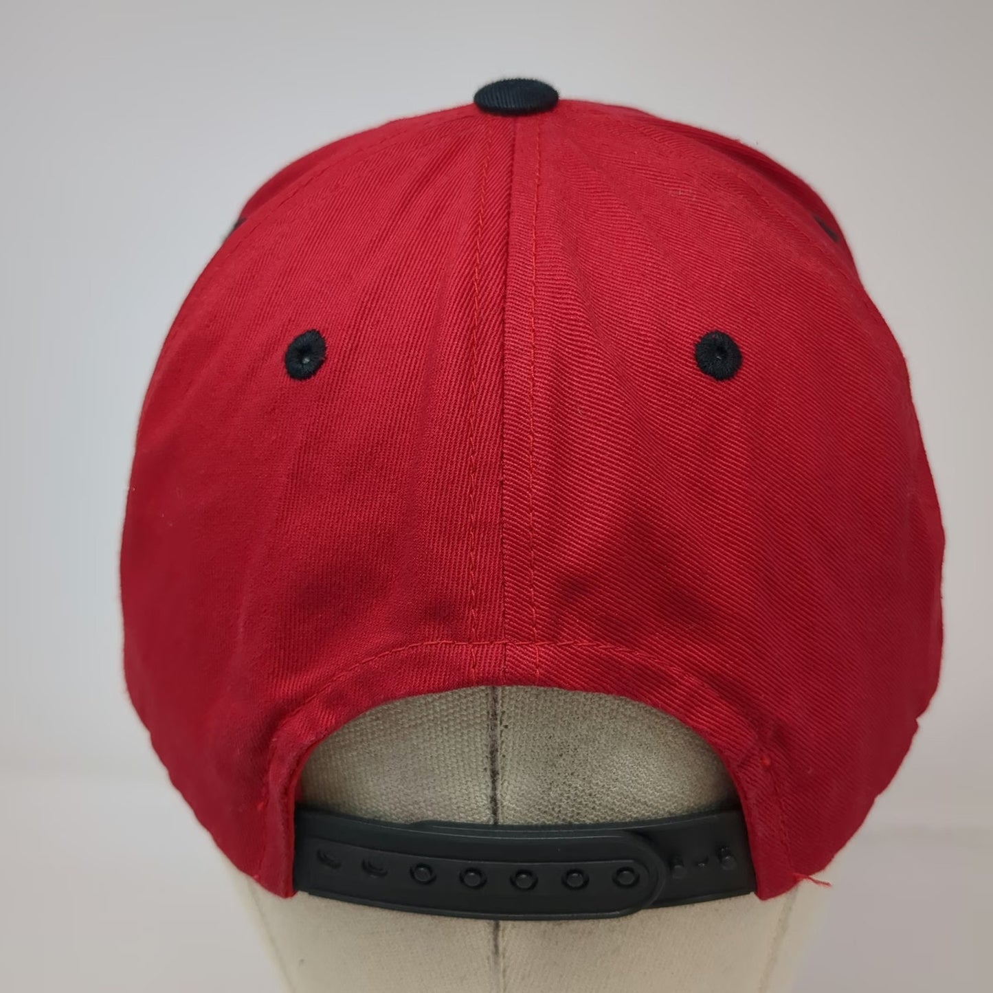 Top of the World Georgia Bulldogs NCAA Snapback Red One Size Green Underbrim Hat