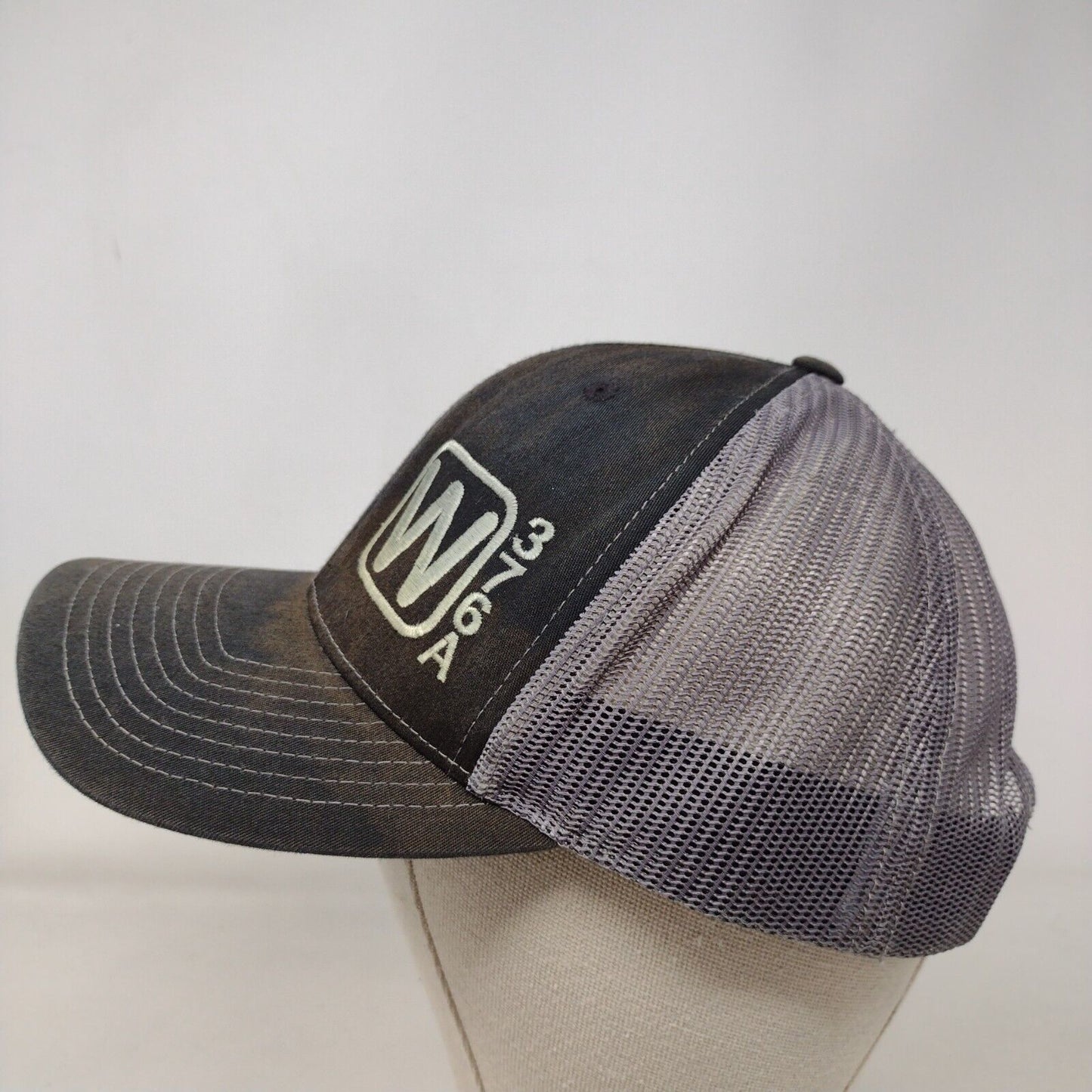 W376A Snapback Mesh Back Trucker Hat Black OSFA 6 Panel Richardson