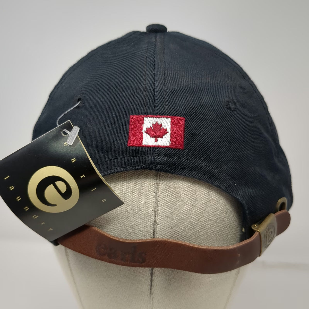 Earls Kitchen Bar Baseball Cap Black One Size Slideback Canada Flag Gold Hat