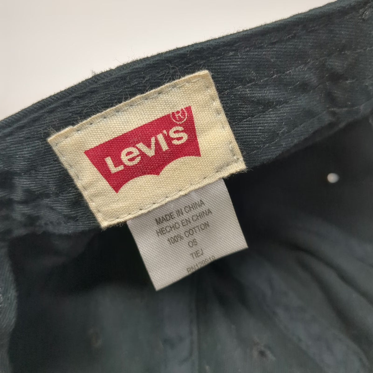 Levi's Baseball Cap Black One Size Red Patch Logo Hat Slideback Strap Cotton