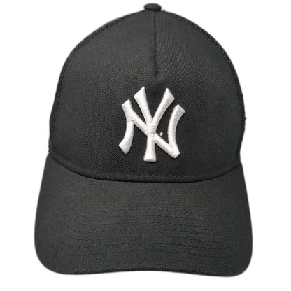 New York Yankees MLB New Era Trucker Hat Black One Size Mesh Snapback NY Logo