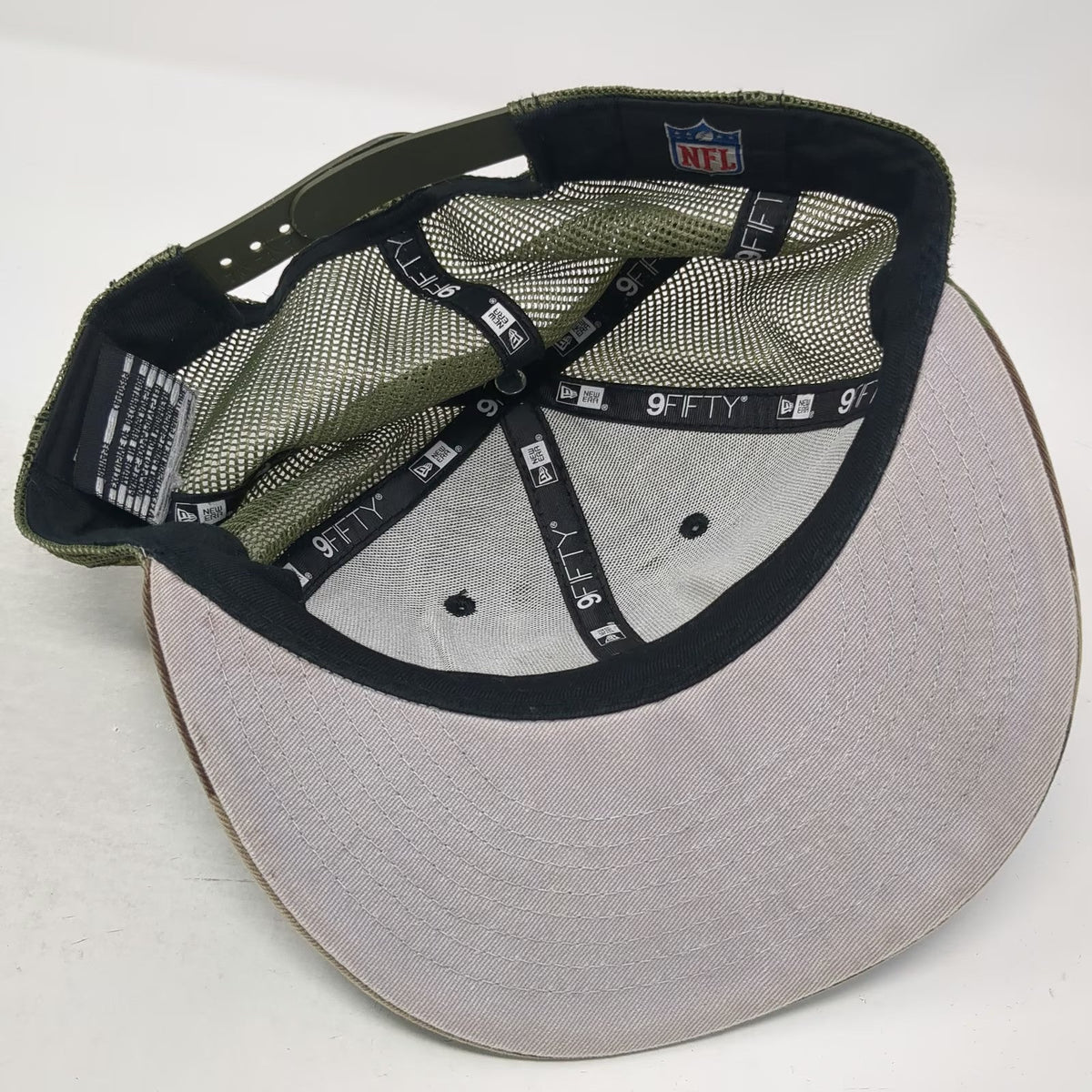 New Era 9FIFTY Trucker Hat Green OSFM Minnesota Vikings NFL Camo Mesh Snapback