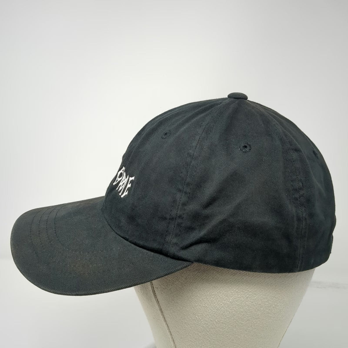 Welcome Skateboards Baseball Cap Black One Size WELCOME Embroidery Slideback Hat