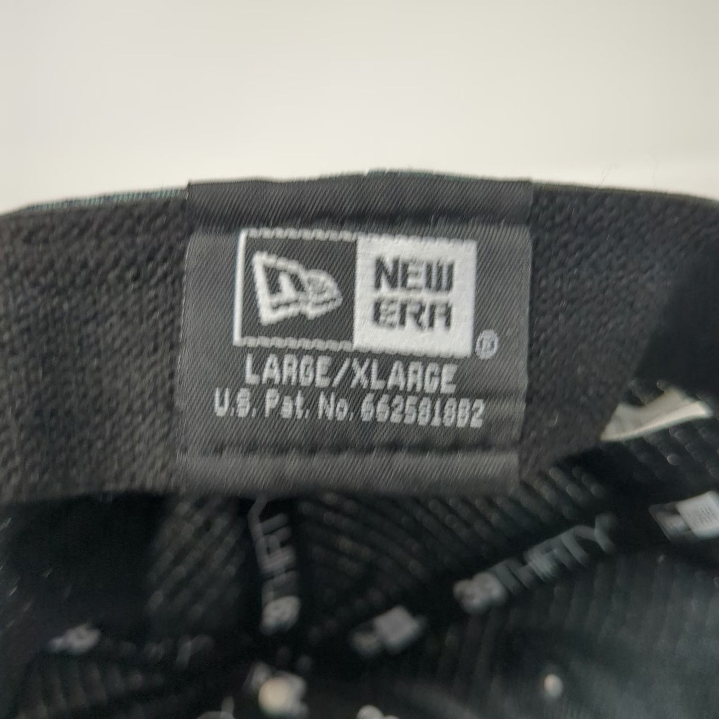 New Era Baseball Cap Gray Blue XL 39THIRTY Stretch Fit Honeycomb Gothic A Hat