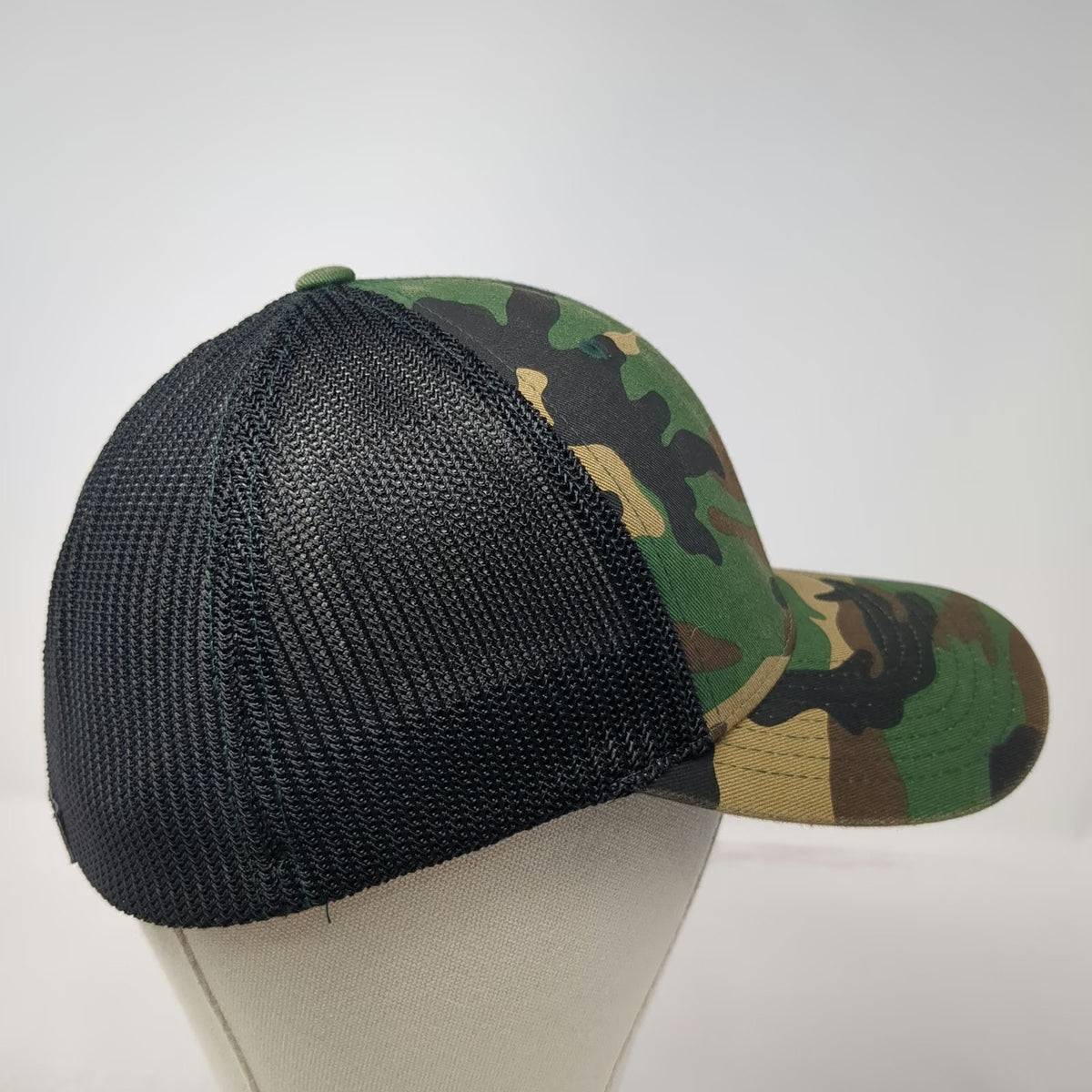 Simplot Baseball Cap Green M Camo Mesh Flexfit Yellow Logo Structured Hat