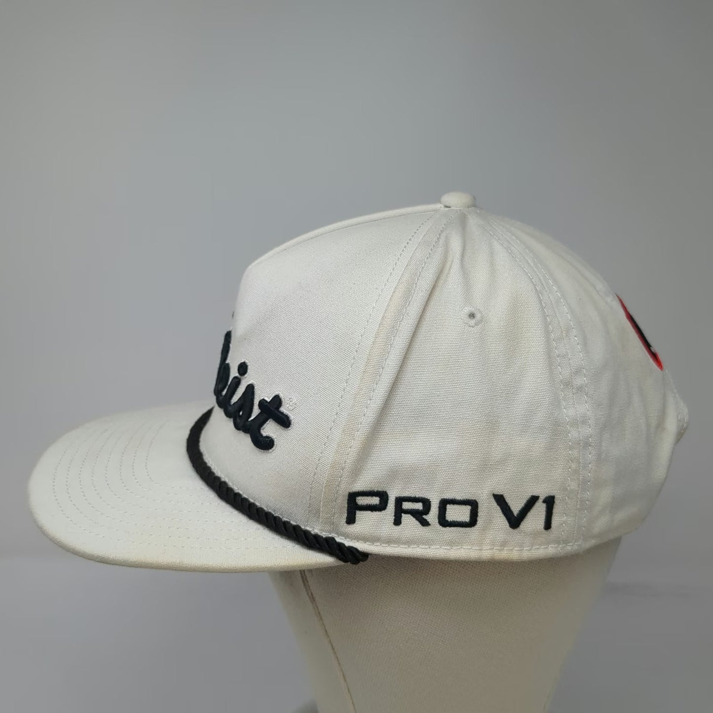 Titleist 5 Panel White Hat One Size Rope Snapback Golf Pro V1 FootJoy Embroidery