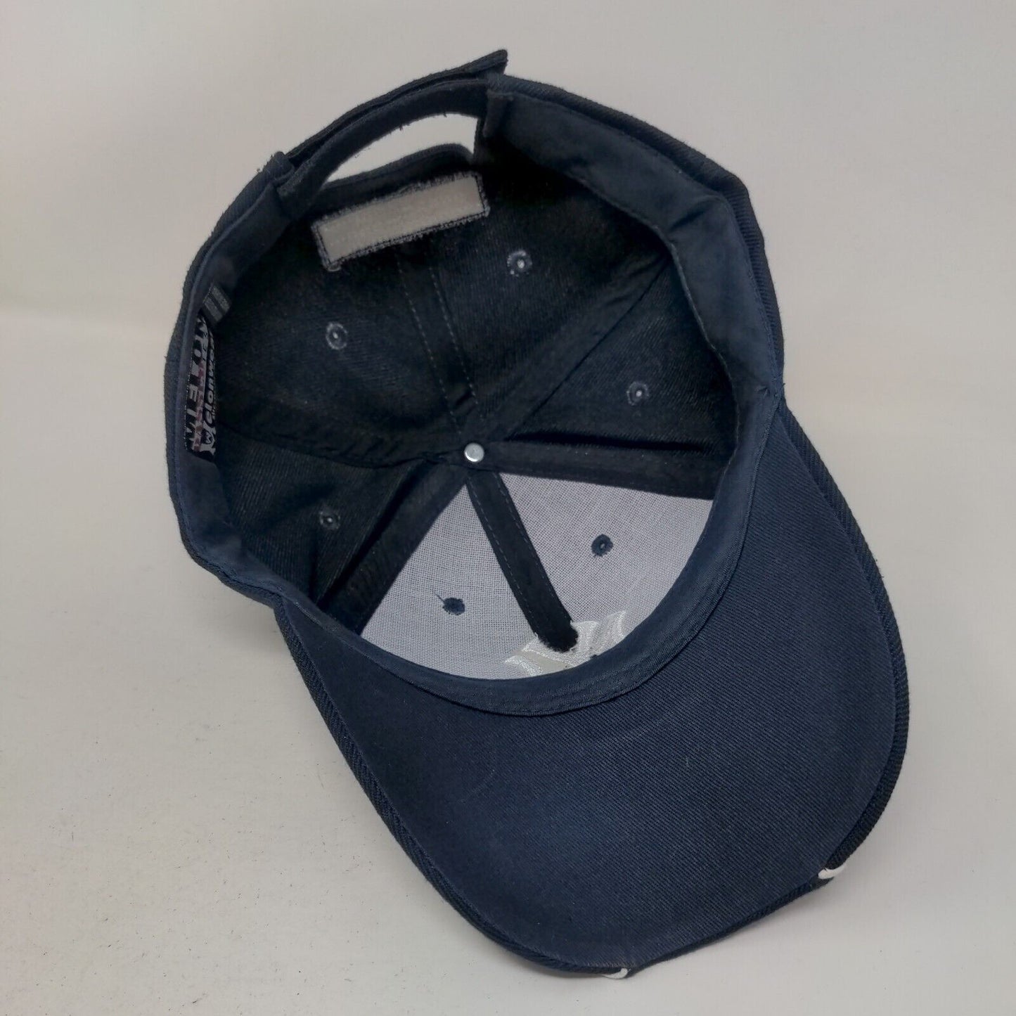 Melonwear Men's Strapback Hat Blue New York Yankees Embroidered Logo