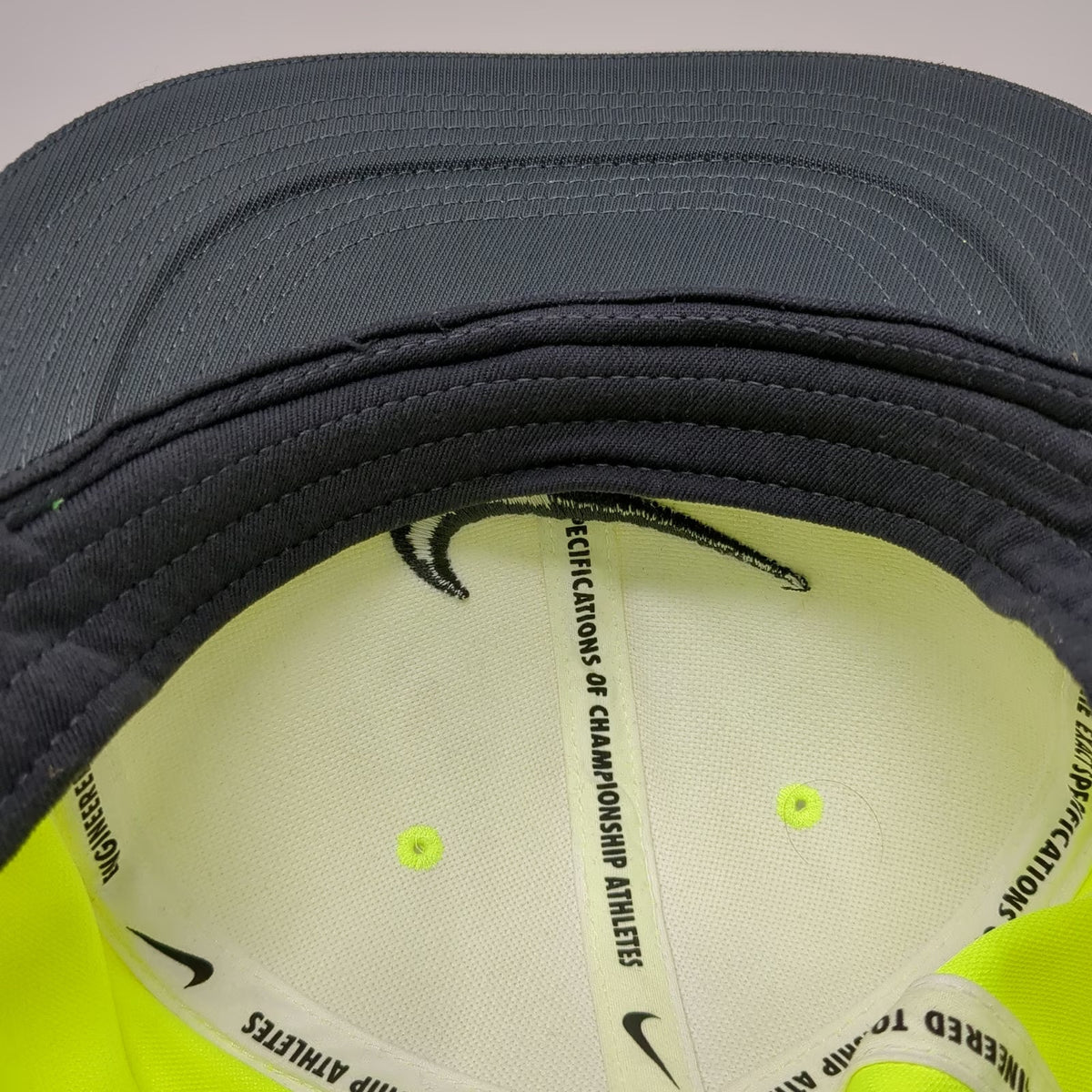 Nike Baseball Cap Green XL Embroidered Swoosh Nike Golf Polyester Athletic Hat
