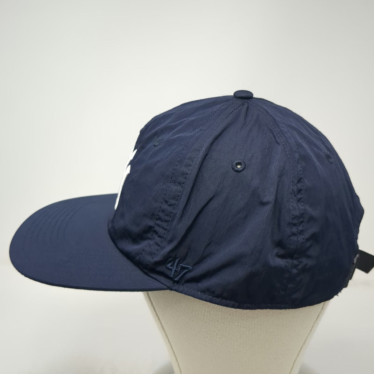 New York Yankees MLB '47 Baseball Cap Blue One Size Slideback Hat Green Brim