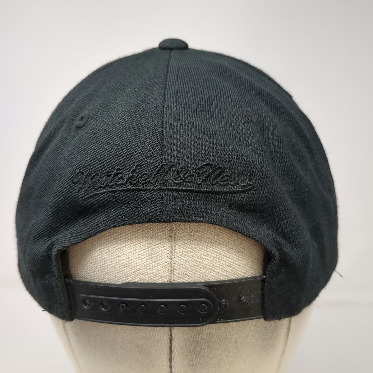 Mitchell & Ness NBA Toronto Raptors Snapback Hat Black One Size Flat Brim Logo