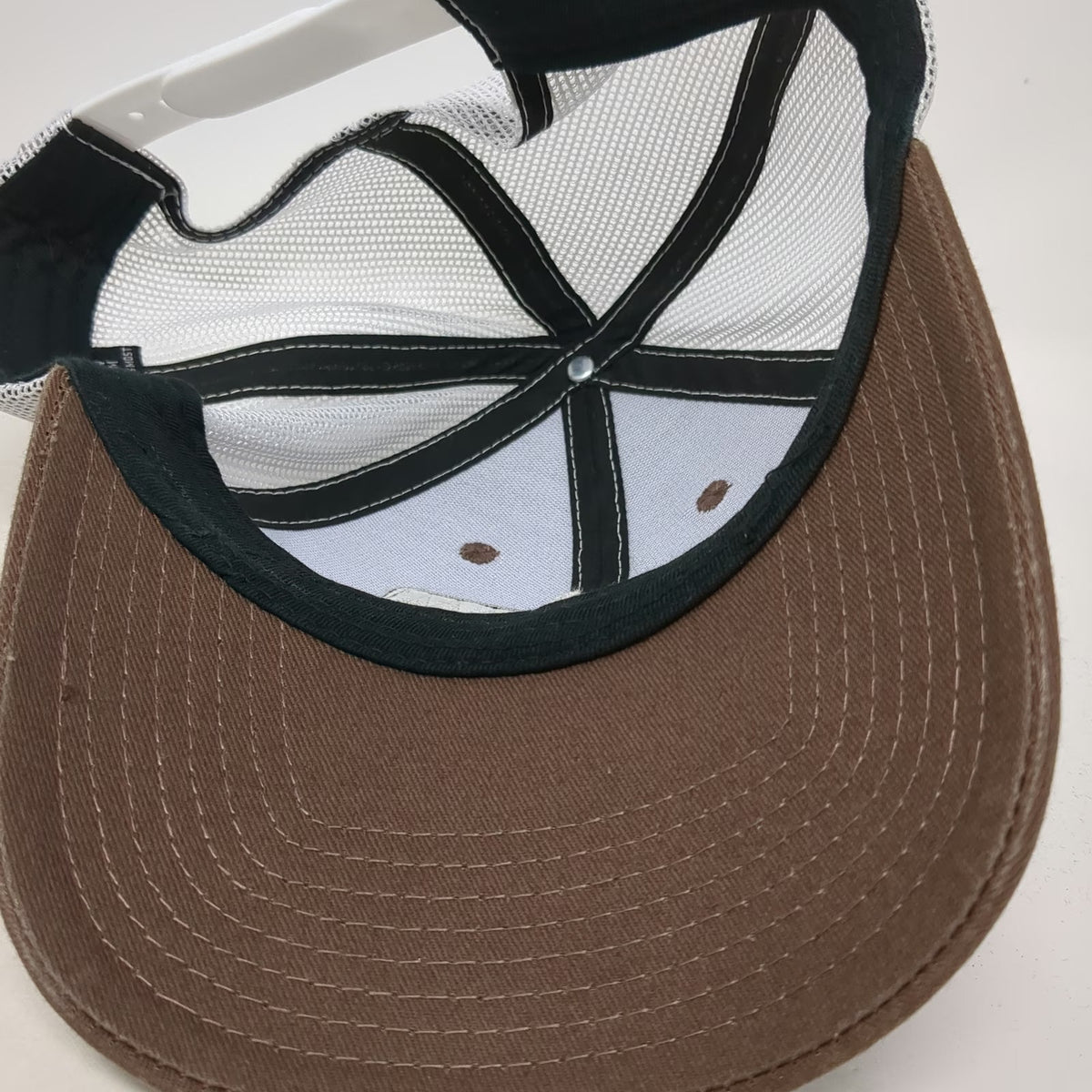 Scheels Trucker Hat Brown OSFM Bigfoot Sasquatch Mountain Patch Mesh Snapback