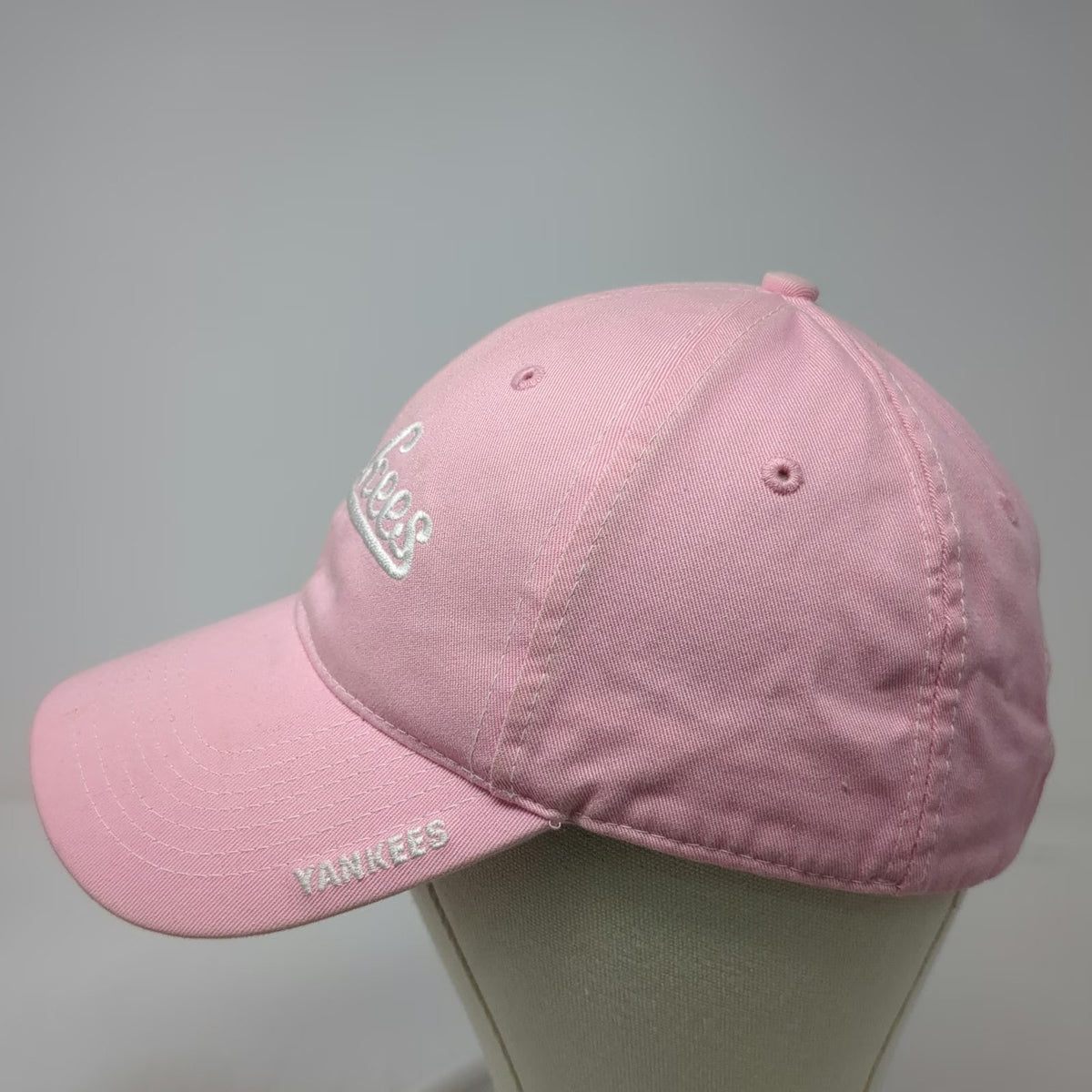 New York Yankees MLB Drew Pearson Baseball Cap Pink White One Size Slideback Hat