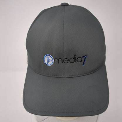 Media 7 Fitted Hat Gray S/M Flexfit Bond Vented Holes 6 Panel Flexfit Delta