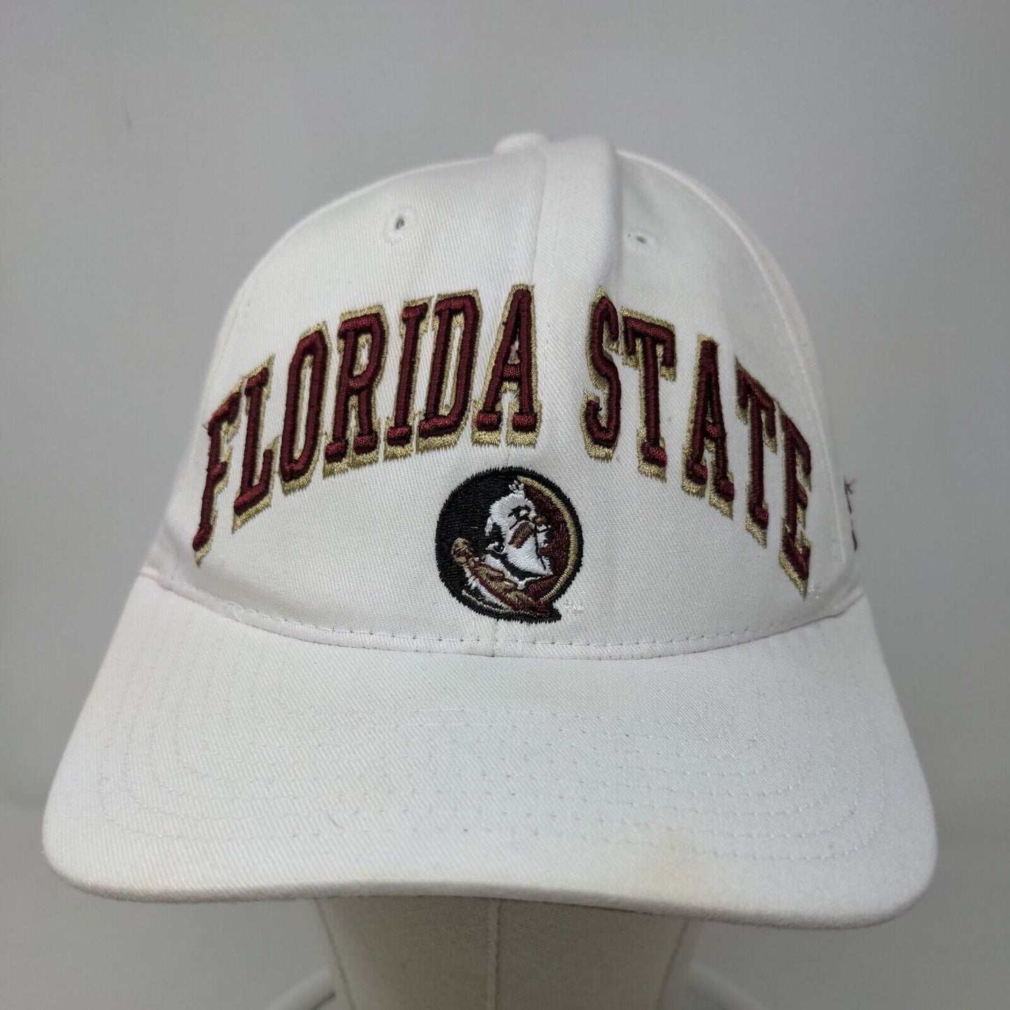 Zephyr Men's Snapback Hat White Florida State Seminoles Embroidered Logo