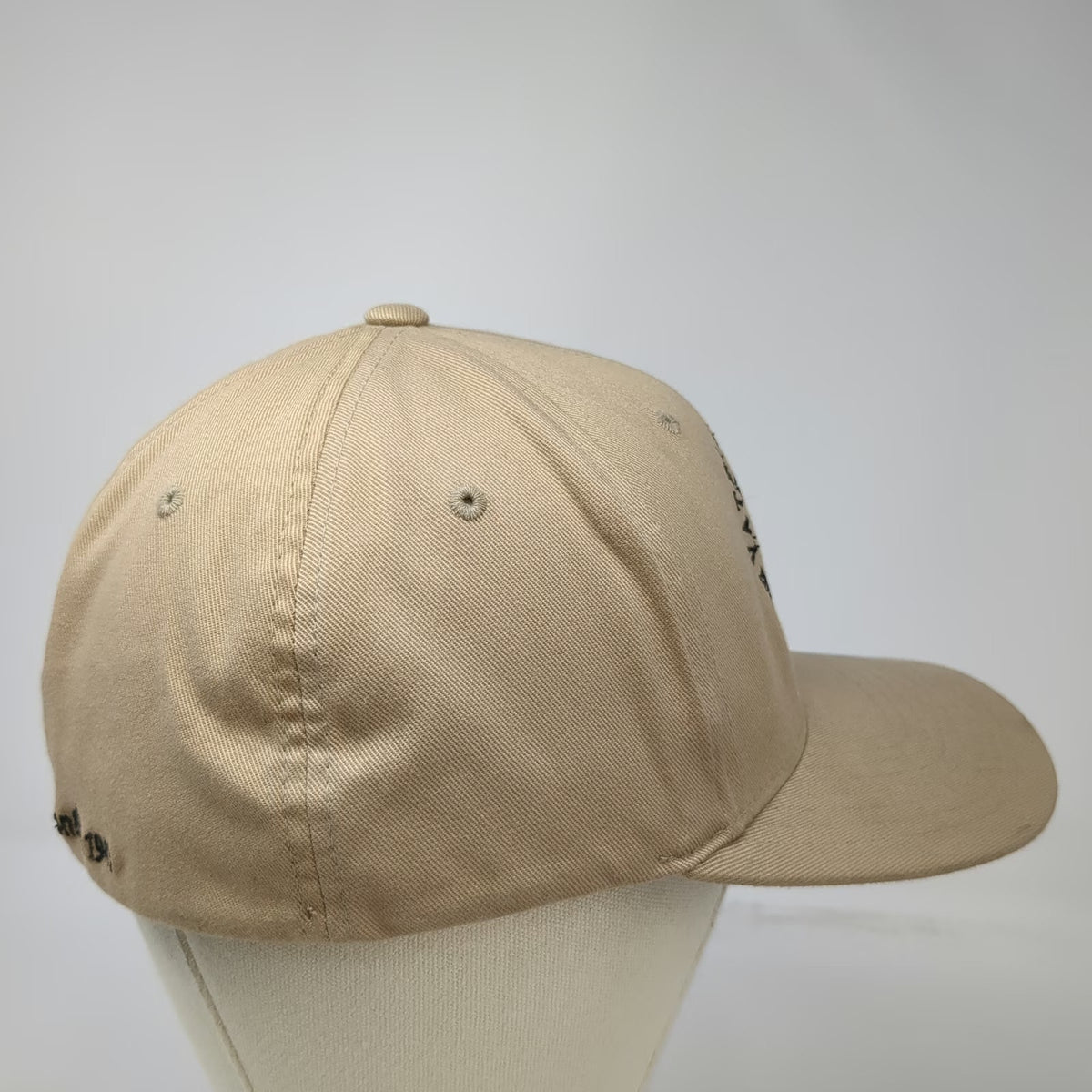 Port Authority Baseball Cap Beige XL Yates & Felts Builders Hardware Flexfit Hat