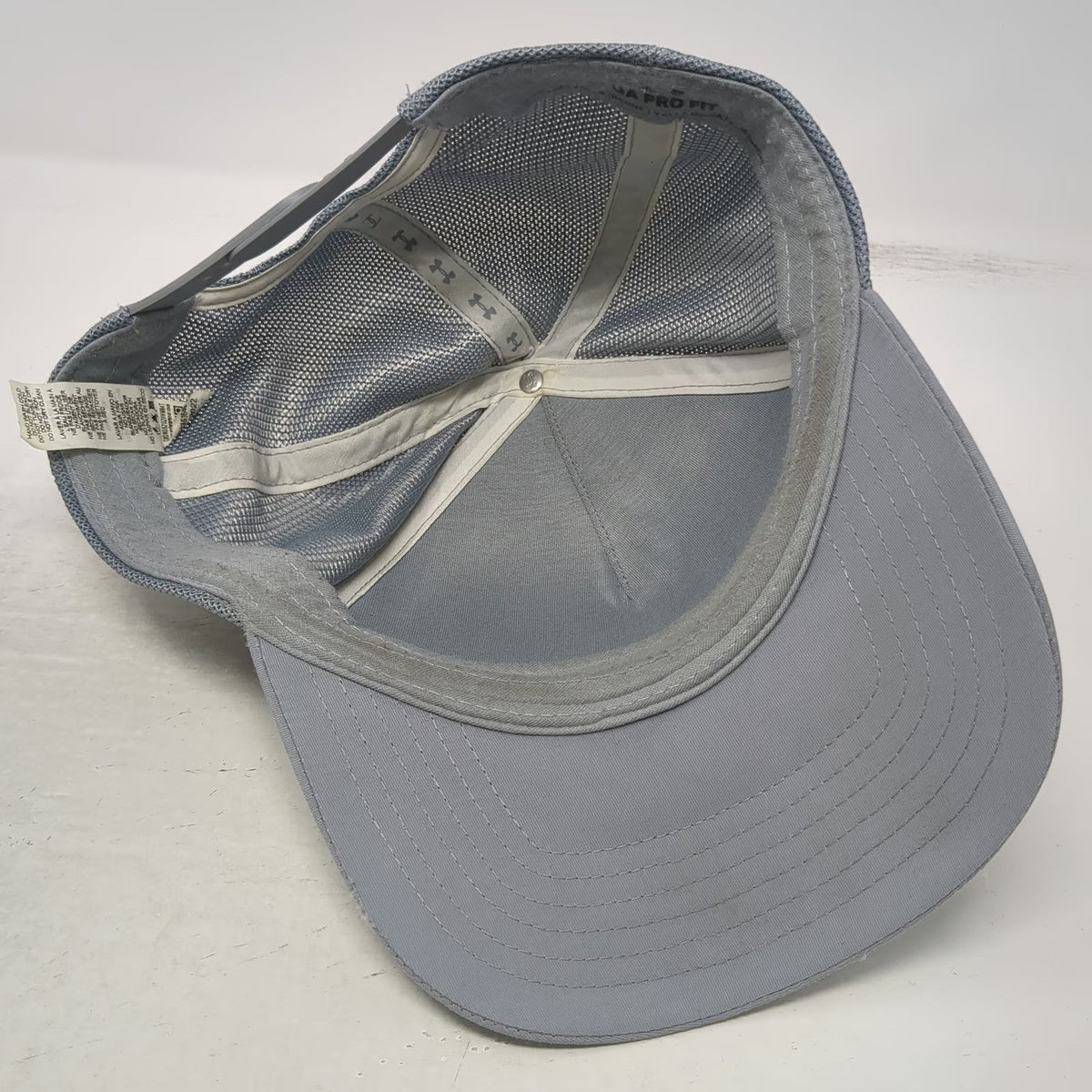 Under Armour Trucker Hat Gray One Size Mesh American Flag Freedom Snapback