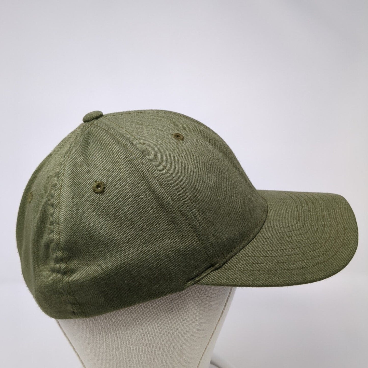 IG Fitted Hat Green One Size Embroidered Stretch Flexfit Vent Holes