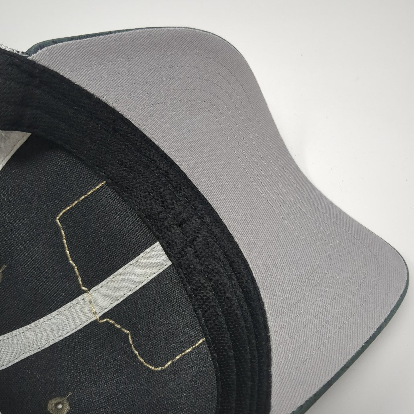 Dri-Duck Trucker Hat Green One Size Adjustable Mesh Back 6 Panel Polyester