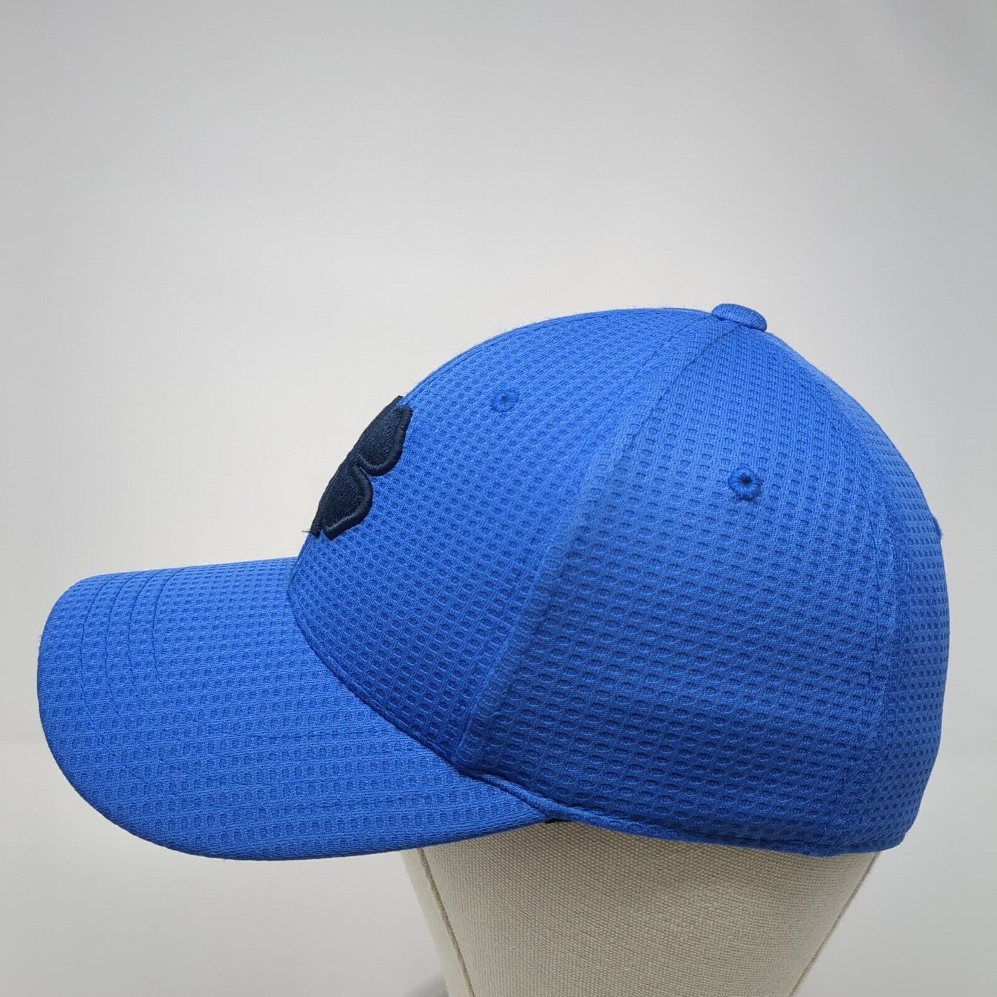 Live Lucky Fitted Baseball Cap Blue Medium Memory Fit Embroidered Black Clover