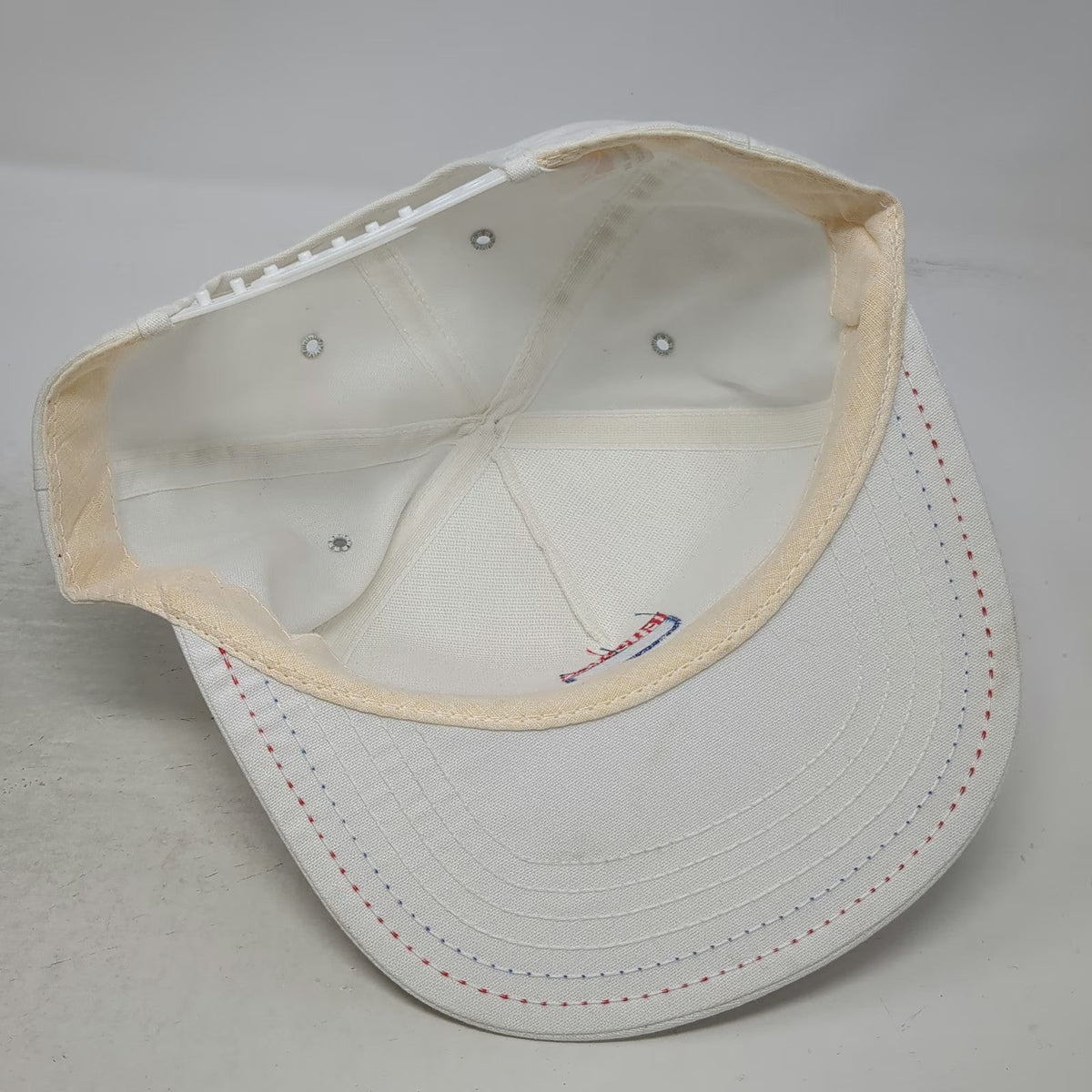 Kap King 5 Panel White Snapback Vandervegt Dairy ABS Logo Made USA Hat Vintage