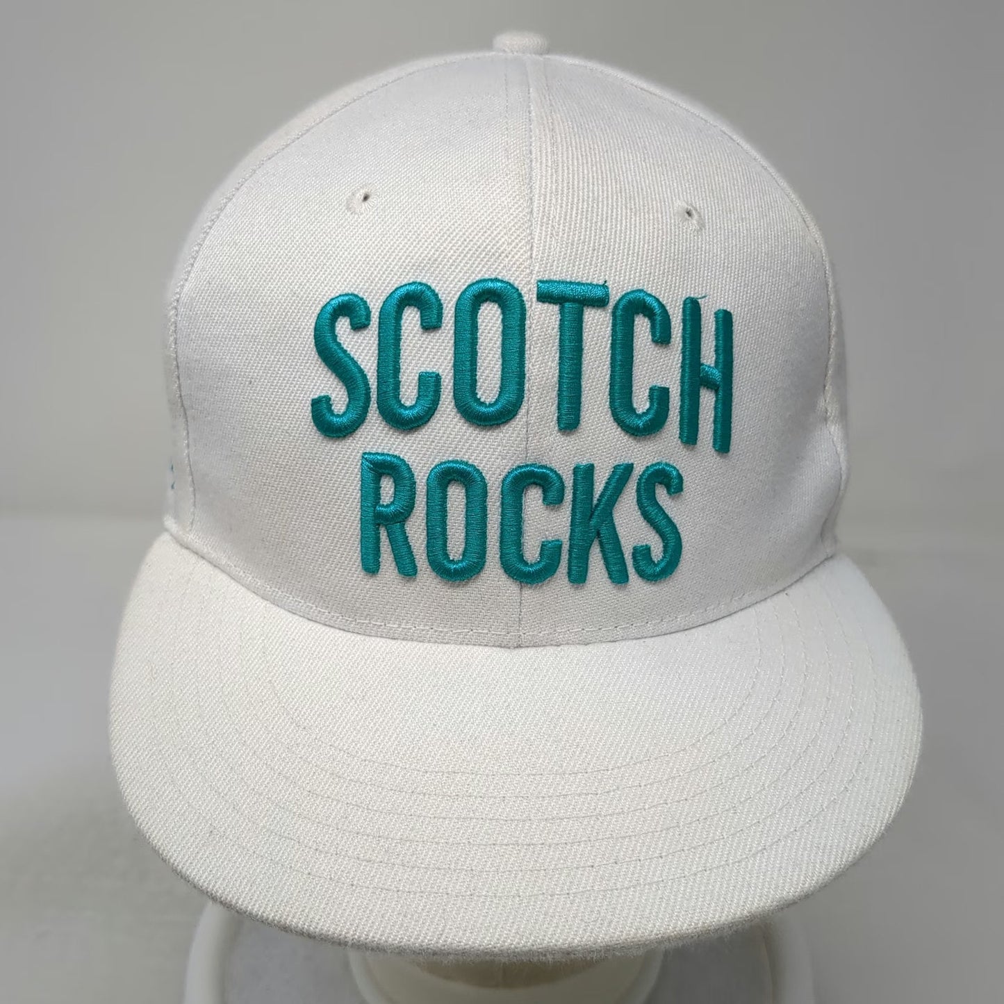 The Glenlivet Baseball Cap White One Size Scotch Rocks Snapback Acrylic hat