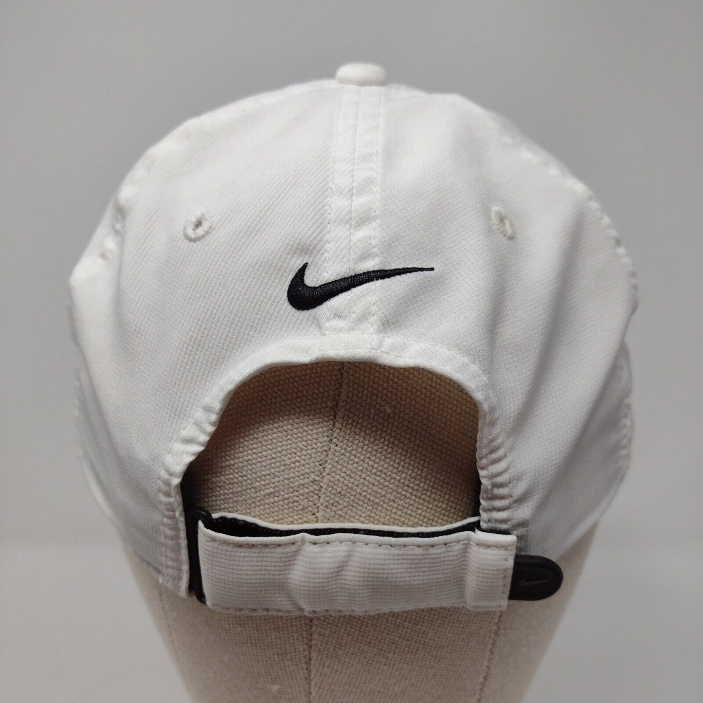 Nike Strapback Hat White OSFM Adjustable Embroidered Swoosh Logo Polyester