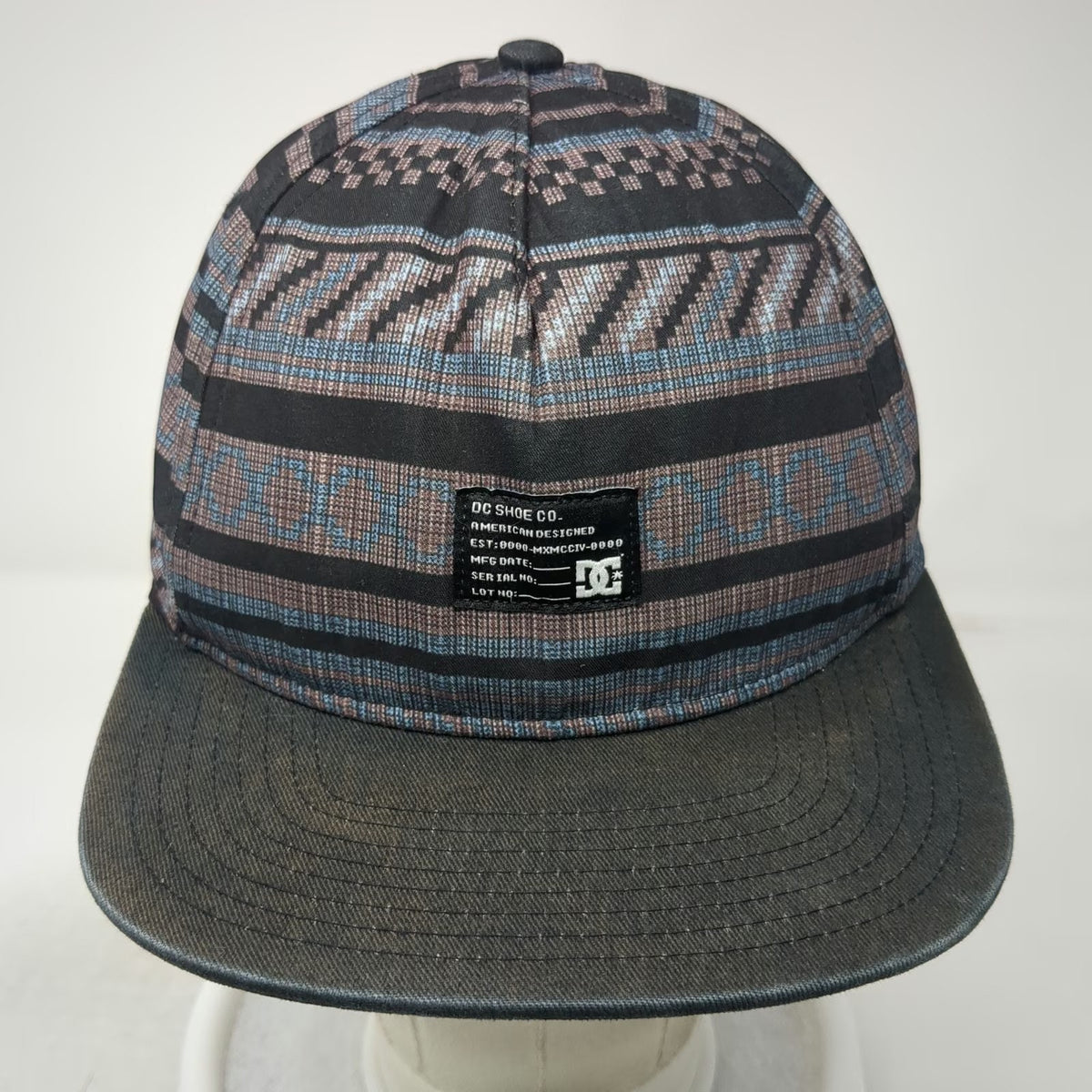 DC Shoe Co 5 Panel Black Hat One Size Geometric Pattern Snapback Flat Brim