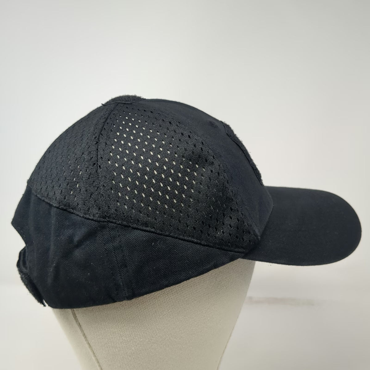 Fox Xtreme Endurance Baseball Cap Black One Size Mesh Wolf Patch Hat Strapback