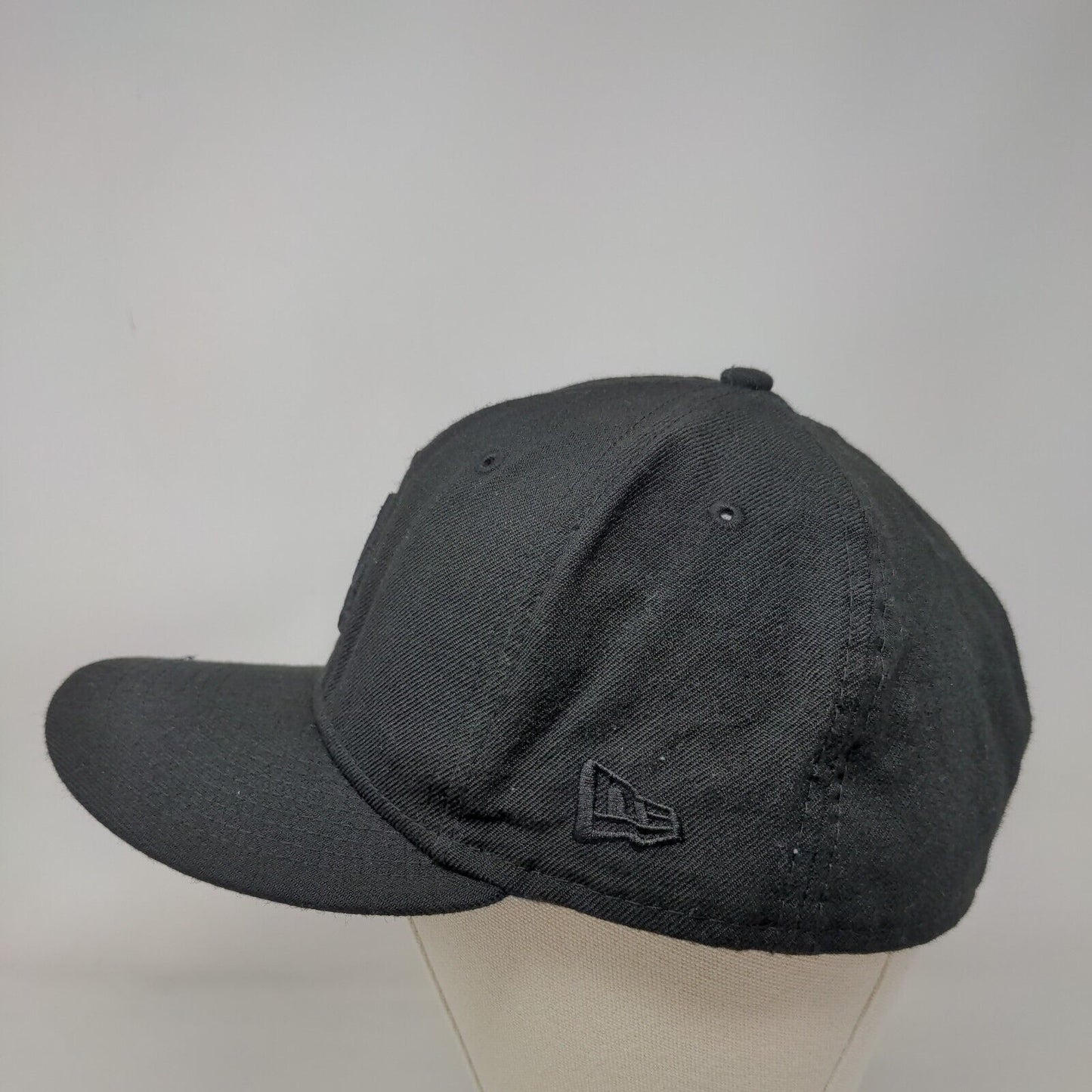 LA Dodgers Fitted Hat Black Size 7 1/2 Embroidered Logo New Era Joseline