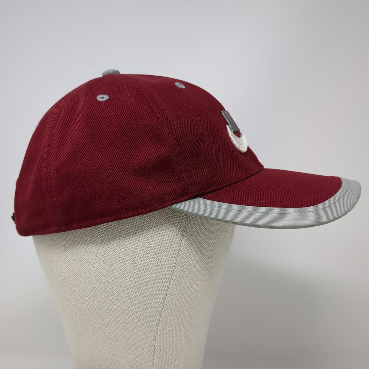 Nike Baseball Cap Red One Size Embroidered Swoosh Logo Strapback Just Do It Hat