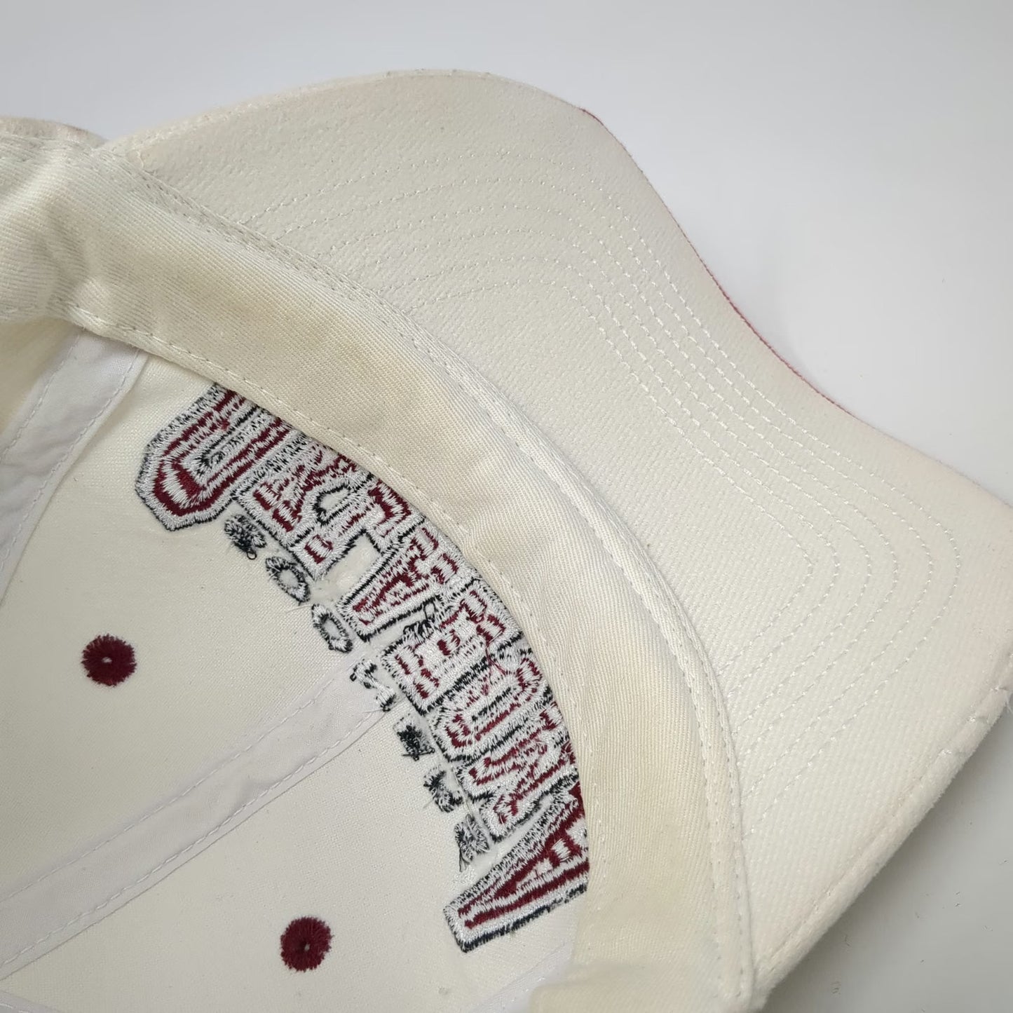 Oklahoma Sooners NCAA Top of the World Cap White One Size Strapback Embroidered