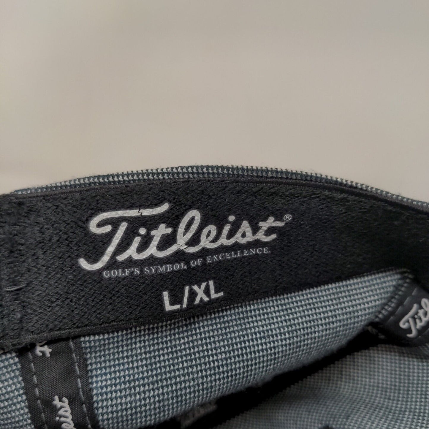 Titleist Men's Fitted Hat Multicolor L/XL Embroidered Big Logo Polyester Blend