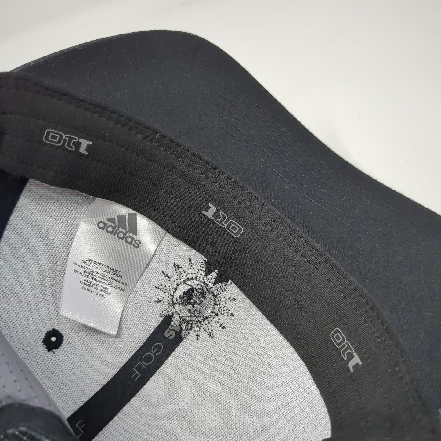 Adidas Snapback Gray Hat One Size Sun Valley Idaho Resort Golf Sun Face Logo