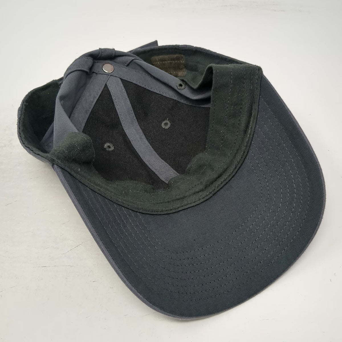 Nike Baseball Cap Gray OSFM Slideback Swoosh Golf Herringbone Curved Bill hat