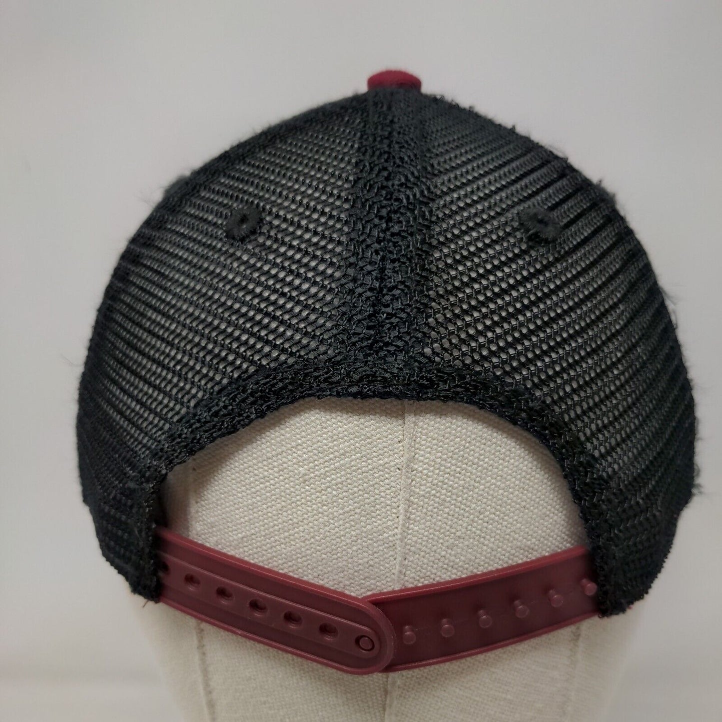 Captivating Mens Snapback Mesh Back Hat Multi OSFA South Carolina Gamecocks Logo