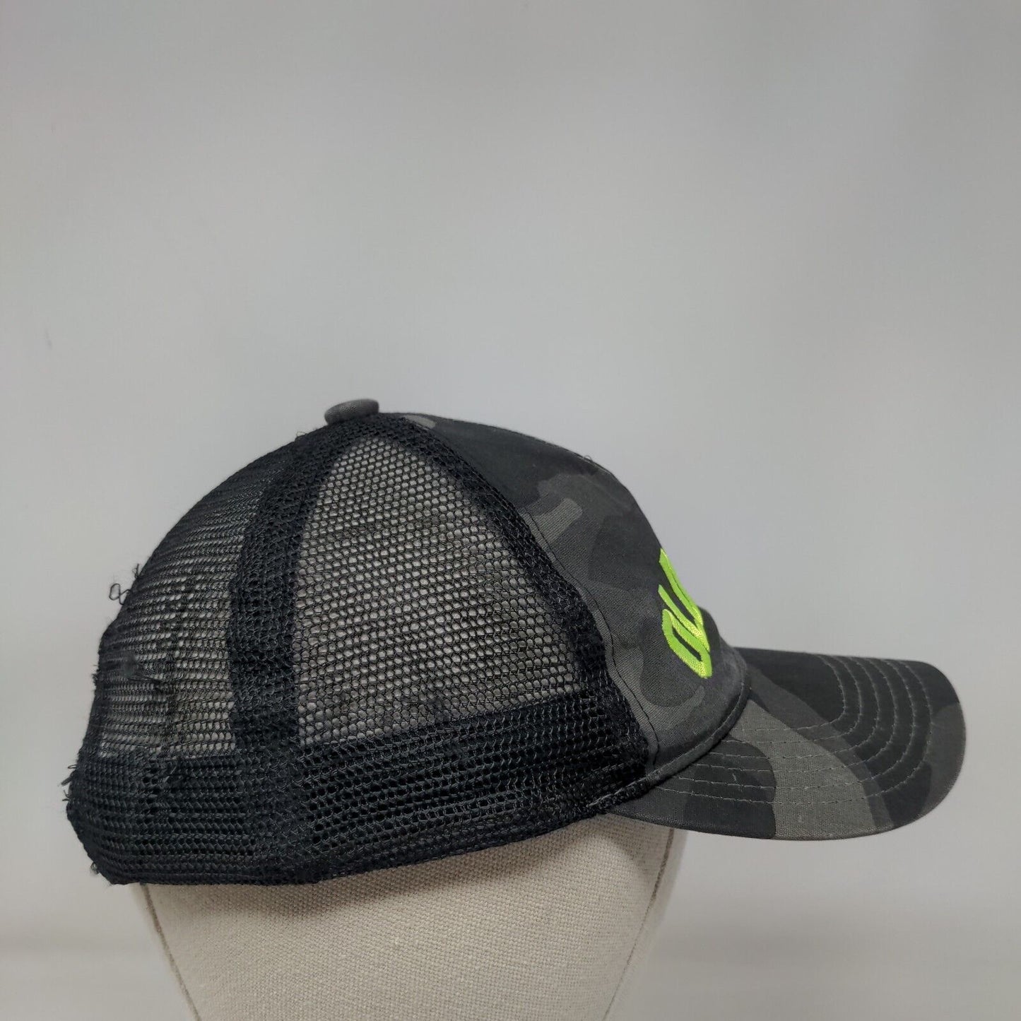Old Navy Snapback Mesh Back Trucker Hat Camouflage One Size Embroidered