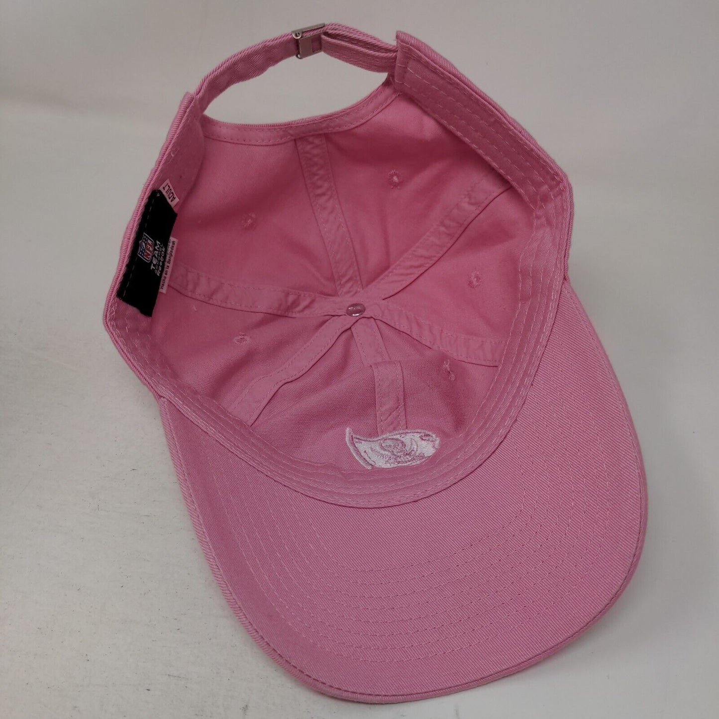 Tampa Bay Buccaneers Slideback Hat Pink Womens OSFA Embroidered Logo NFL Reebok