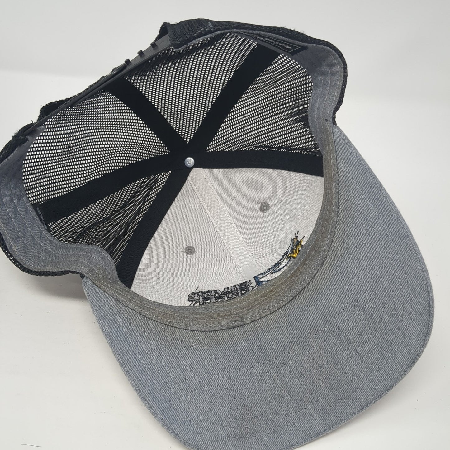 Silver Creek Snapback Trucker Hat Gray One Size Adjustable Mesh Back Richardson