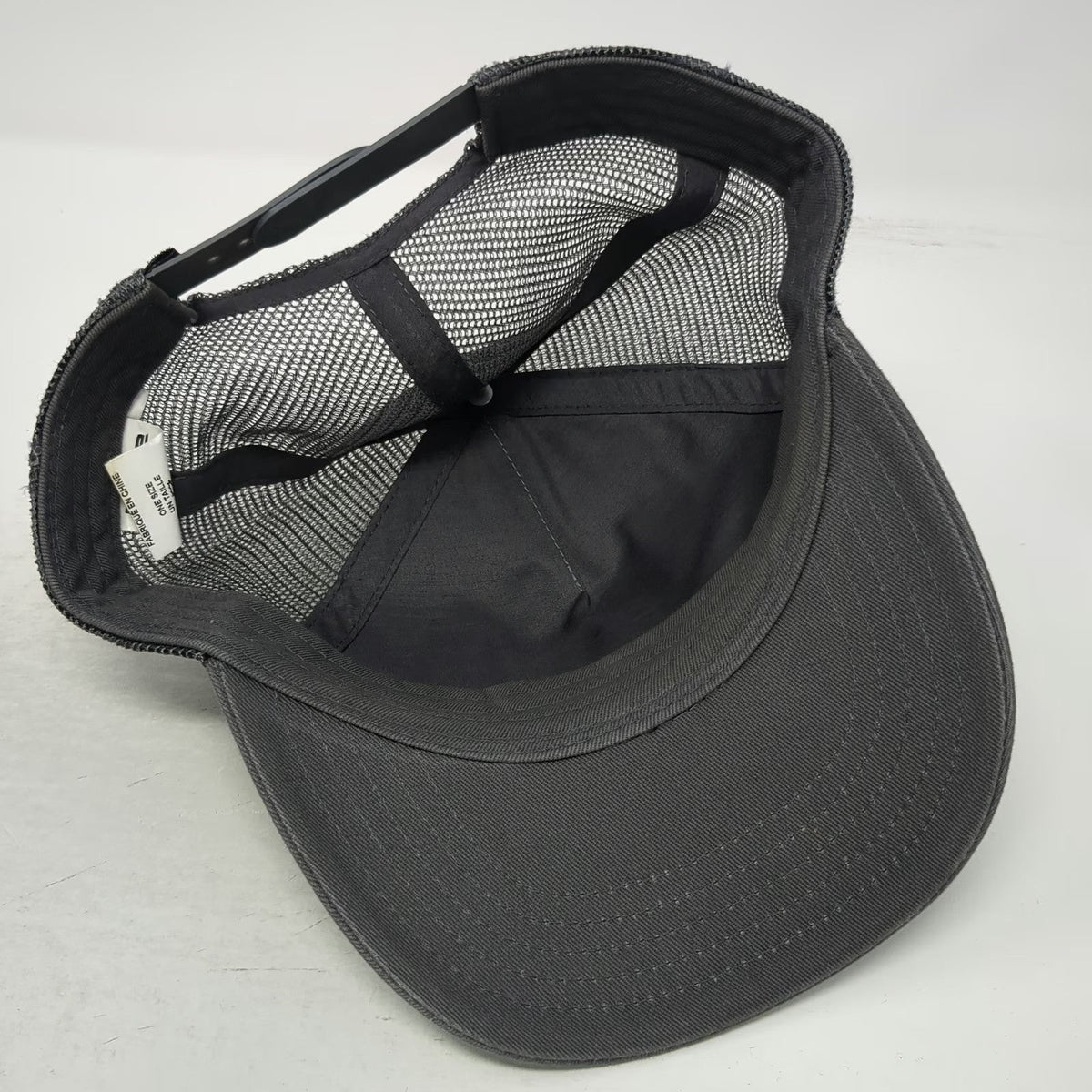 Dakine Gray Aztec Geometric Pattern Leather Patch Trucker Hat One Size Snapback