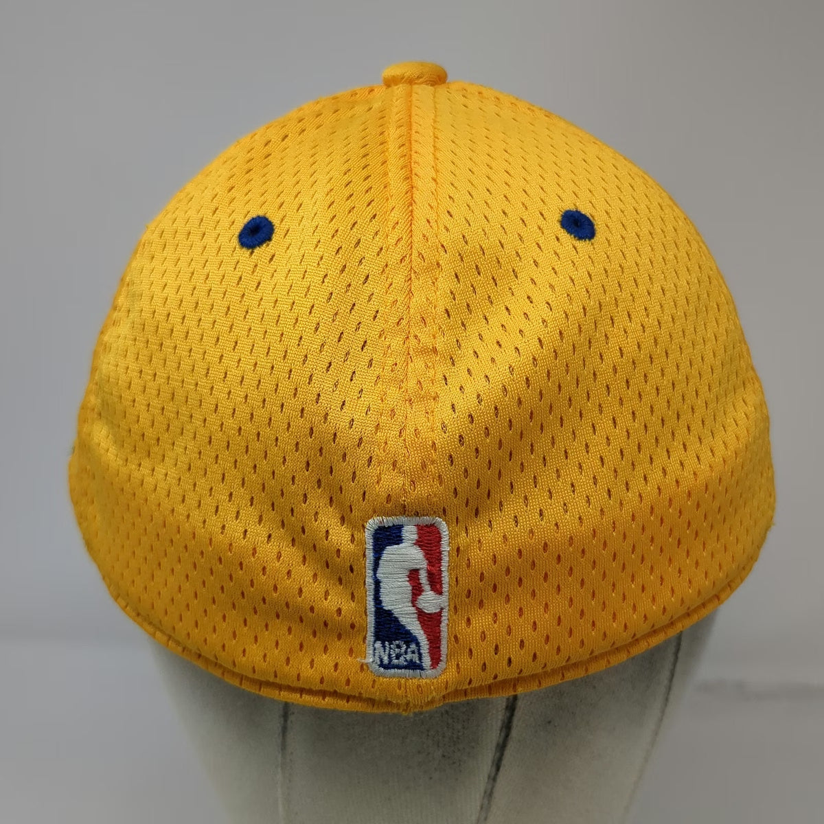 Golden State Warriors NBA Adidas Cap Yellow XL Mesh Stretch Fit Basketball Logo